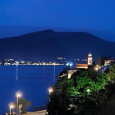 Villa Jade Apartments Front Row Sea View - Walk To Korcula Old Town Medvinjak Exterior foto