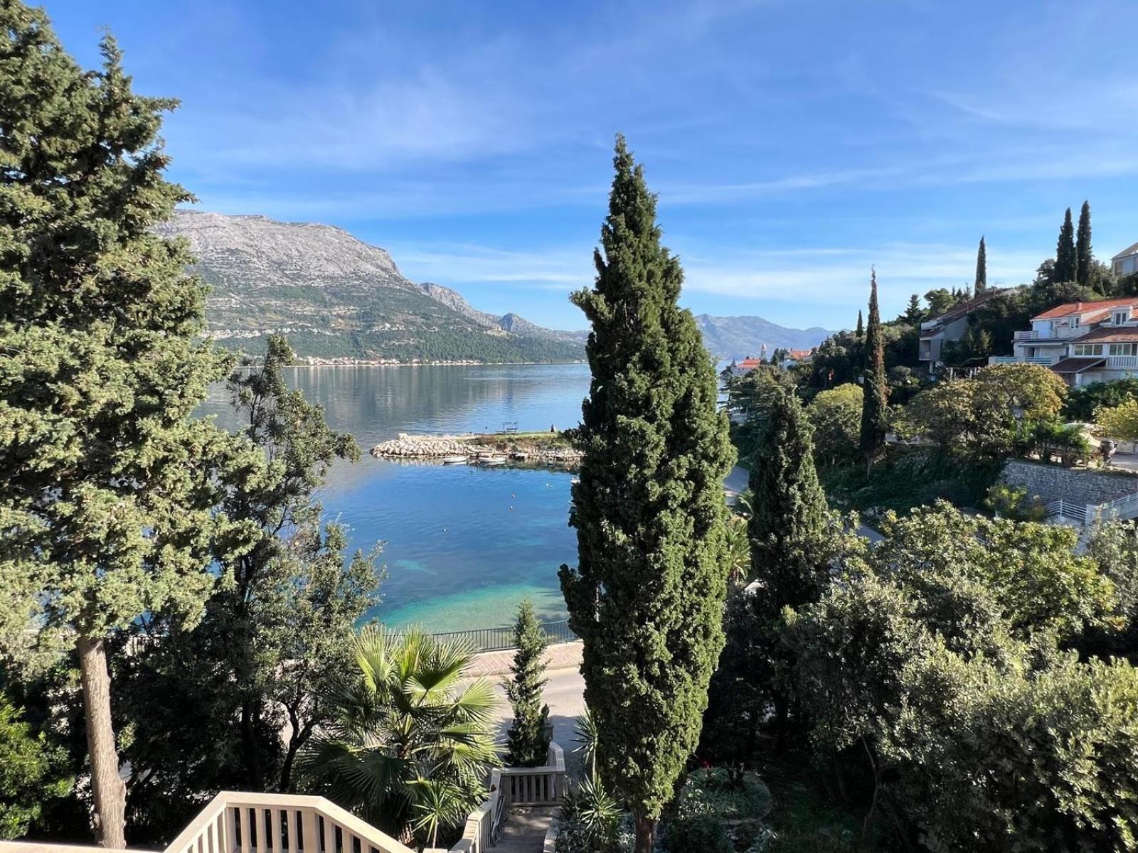 Villa Jade Apartments Front Row Sea View - Walk To Korcula Old Town Medvinjak Exterior foto