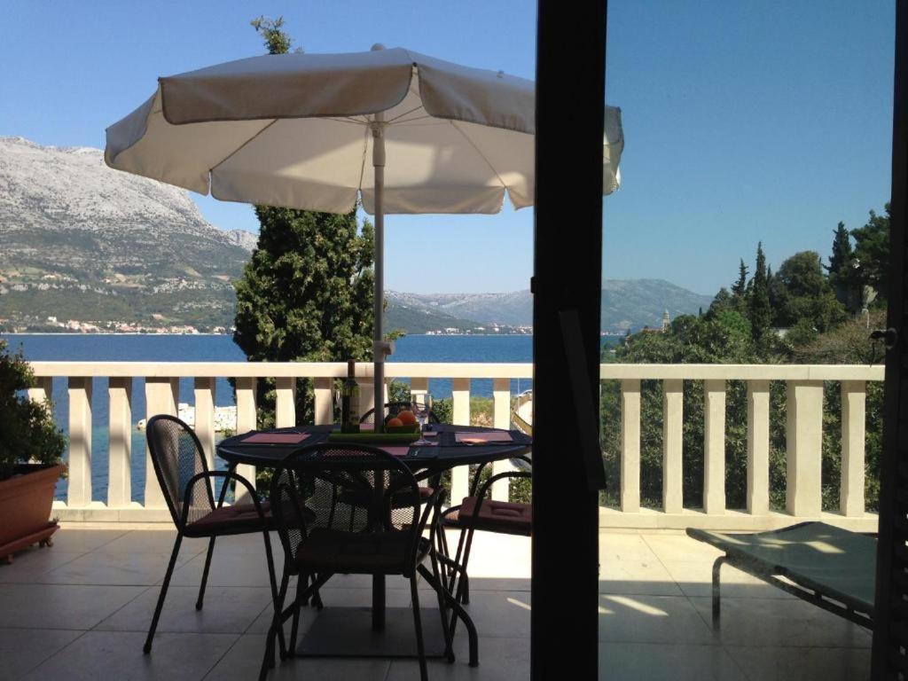 Villa Jade Apartments Front Row Sea View - Walk To Korcula Old Town Medvinjak Exterior foto