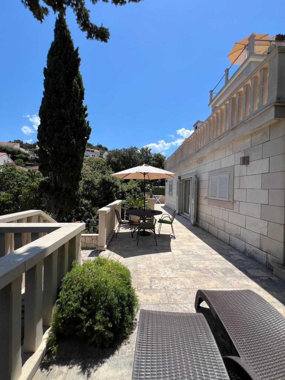 Villa Jade Apartments Front Row Sea View - Walk To Korcula Old Town Medvinjak Exterior foto