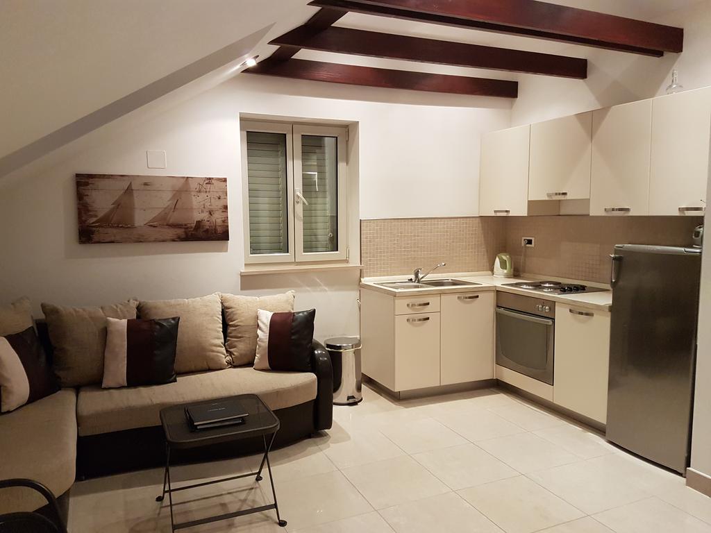Villa Jade Apartments Front Row Sea View - Walk To Korcula Old Town Medvinjak Exterior foto