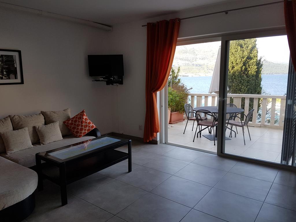 Villa Jade Apartments Front Row Sea View - Walk To Korcula Old Town Medvinjak Exterior foto