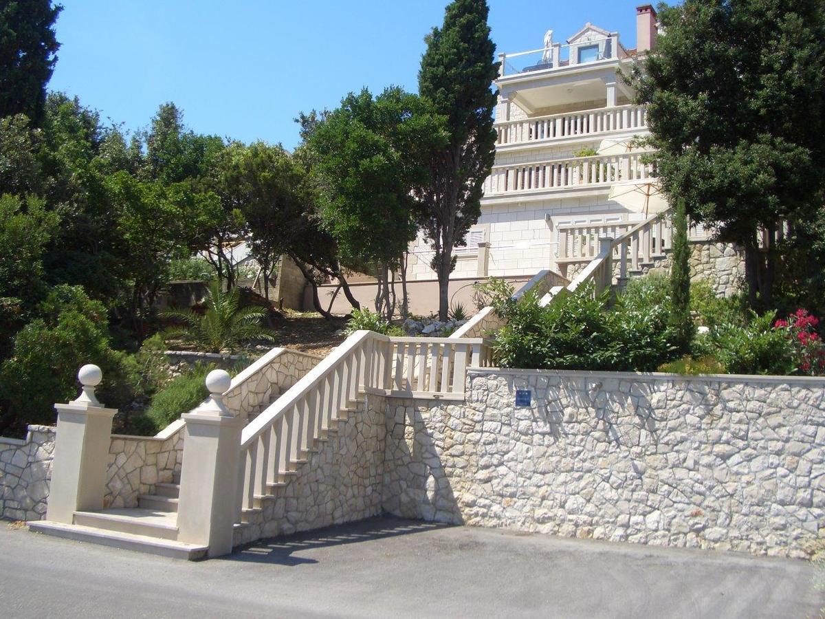 Villa Jade Apartments Front Row Sea View - Walk To Korcula Old Town Medvinjak Exterior foto