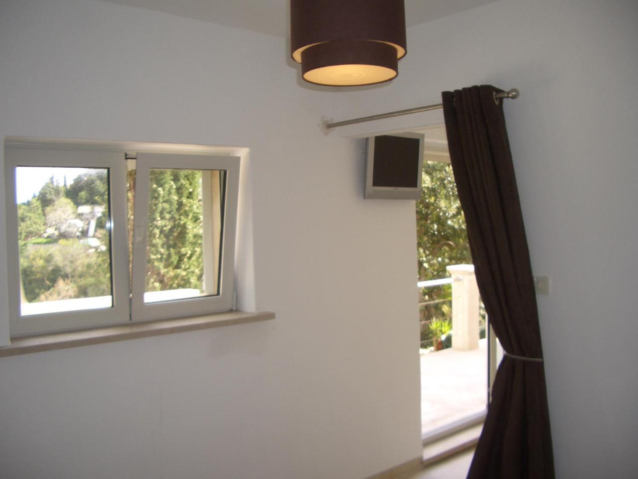 Villa Jade Apartments Front Row Sea View - Walk To Korcula Old Town Medvinjak Exterior foto