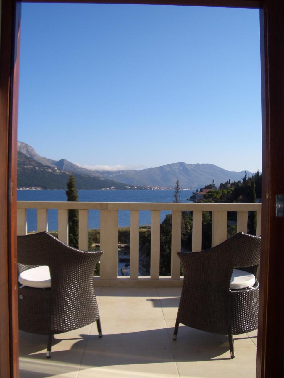 Villa Jade Apartments Front Row Sea View - Walk To Korcula Old Town Medvinjak Exterior foto